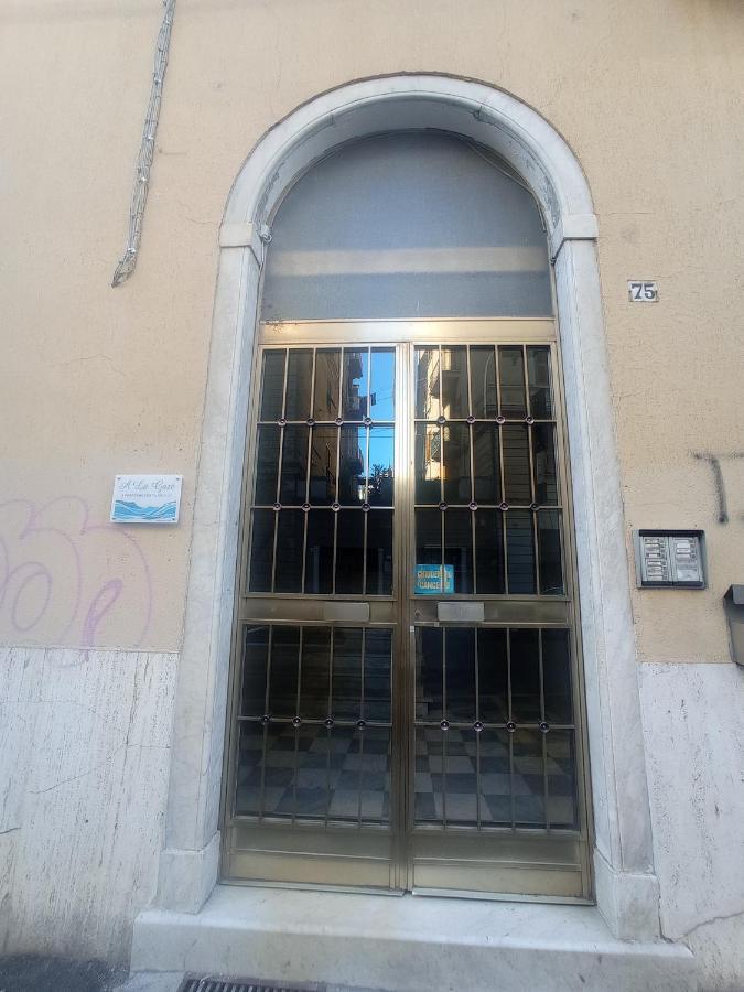 A La Gare Appartement La Spezia Buitenkant foto