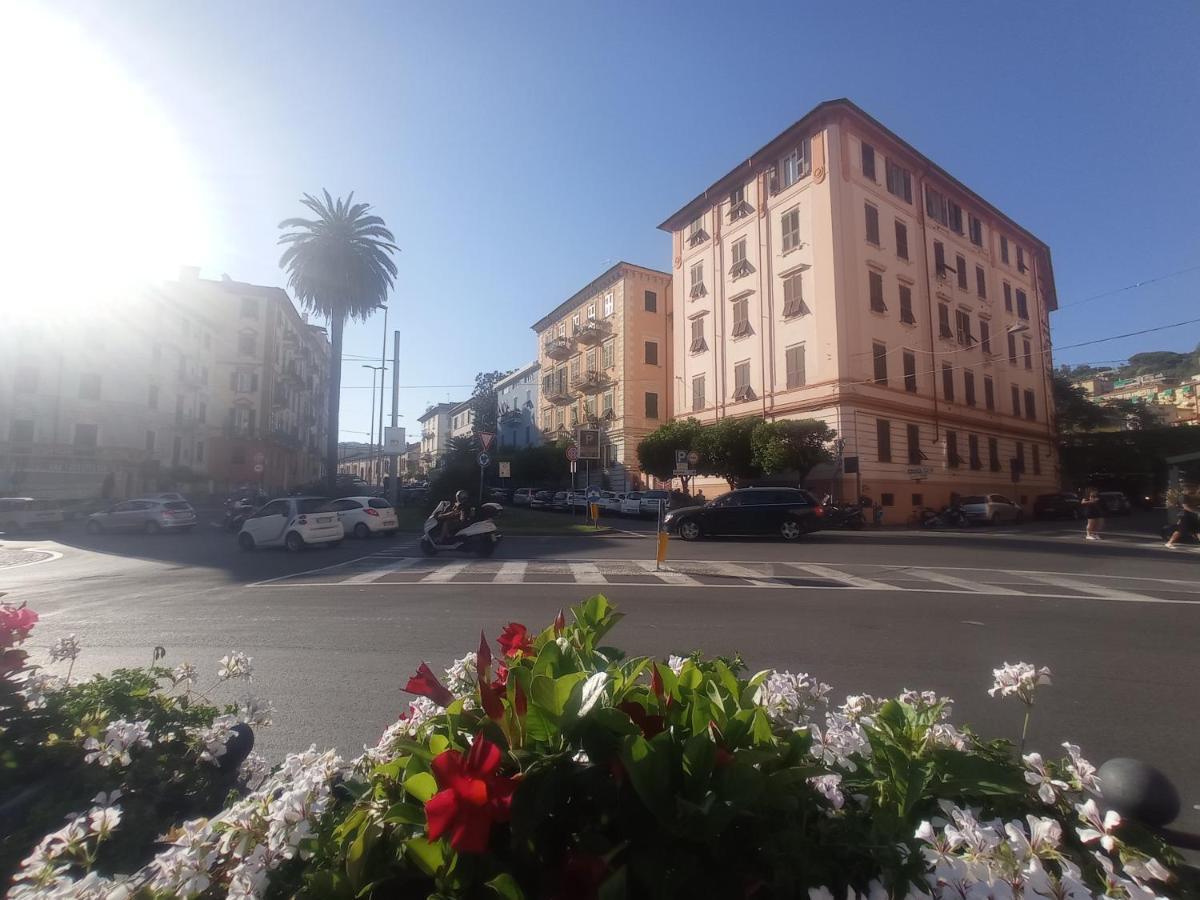 A La Gare Appartement La Spezia Buitenkant foto